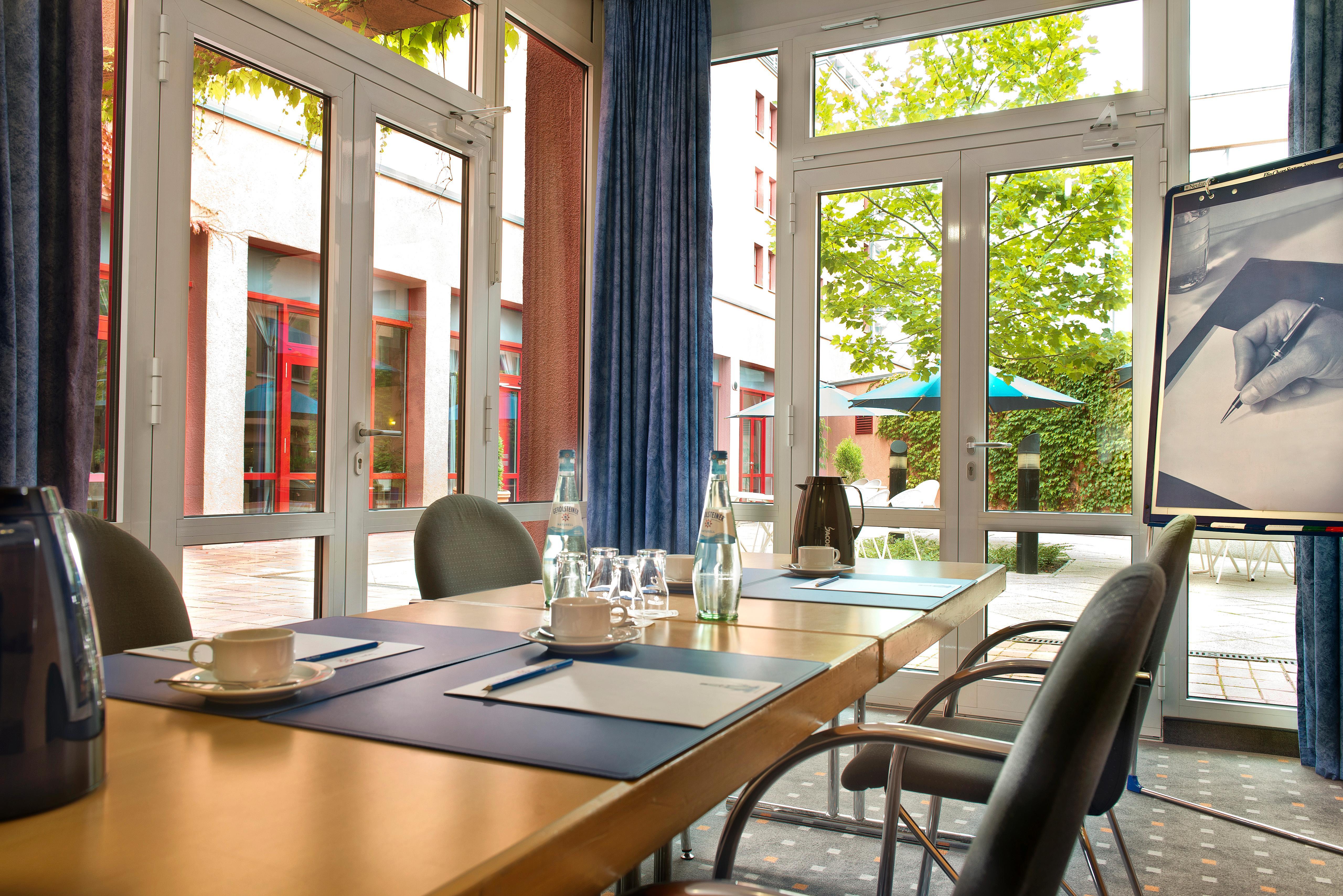 Tryp By Wyndham Halle Halle  Zaplecze biznesowe zdjęcie
