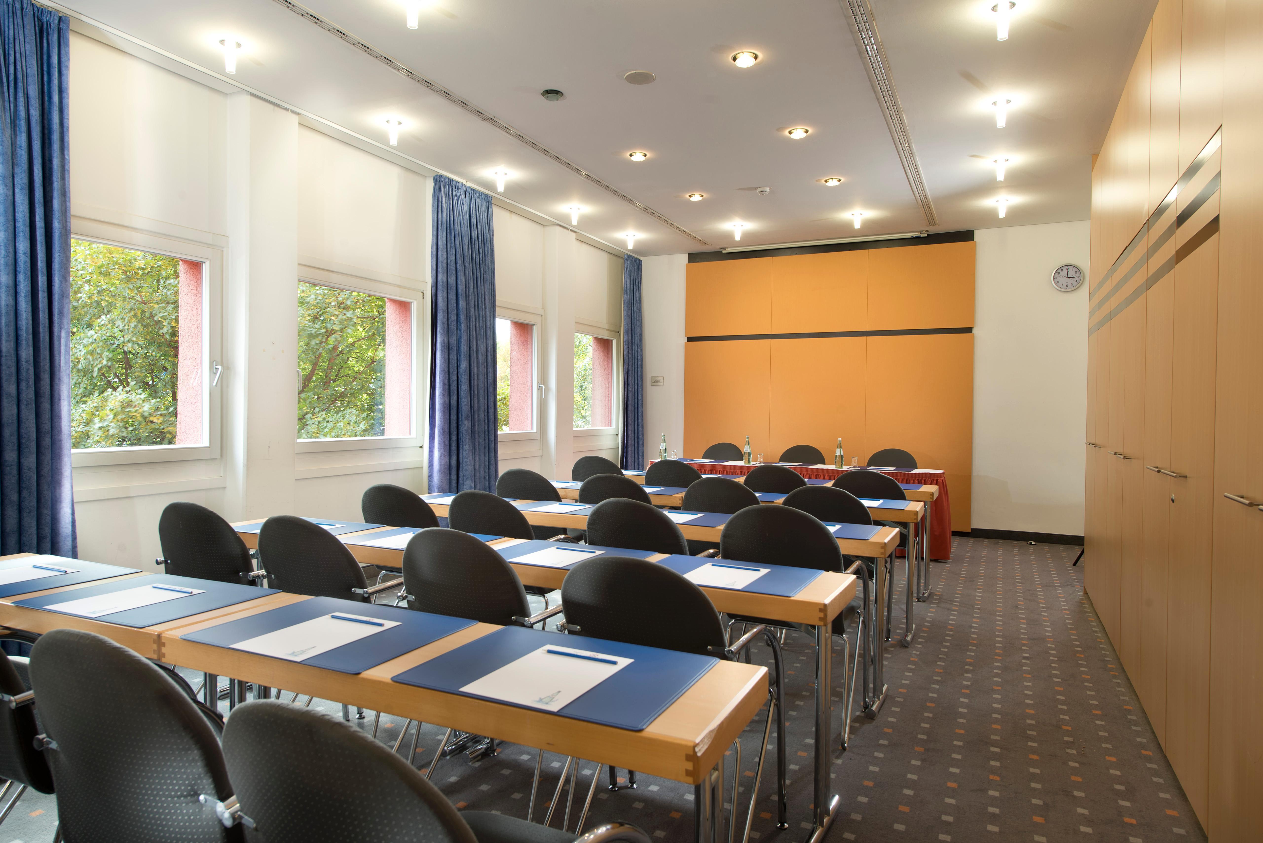 Tryp By Wyndham Halle Halle  Zaplecze biznesowe zdjęcie